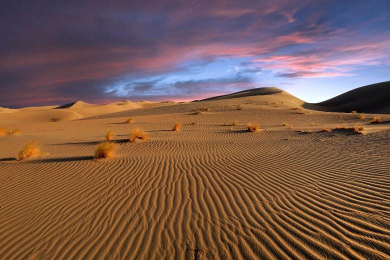 Chah Anjir Desert
