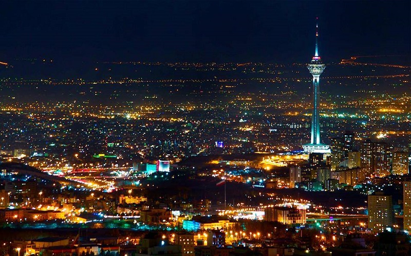 Milad Tower modernes Symbol von Teheran