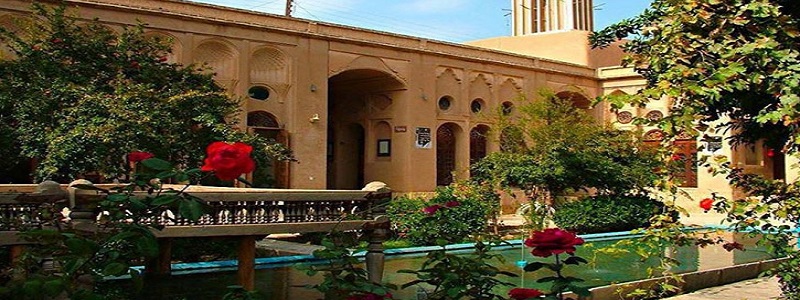 lari-house-yazd